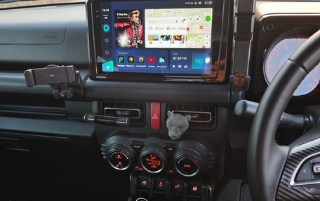 Suzuki Jimny, 2018 год, 2 600 000 рублей, 24 фотография