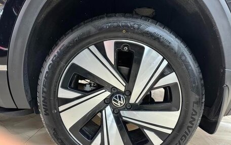 Volkswagen Teramont I, 2021 год, 3 800 000 рублей, 18 фотография