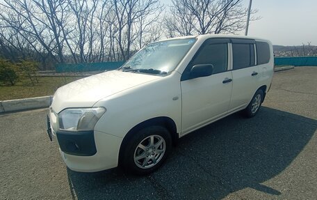 Toyota Probox I, 2015 год, 930 000 рублей, 4 фотография