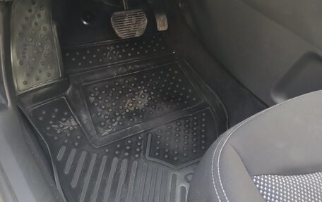 Citroen C4 II рестайлинг, 2015 год, 1 099 000 рублей, 12 фотография
