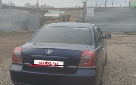 Toyota Avensis III рестайлинг, 2006 год, 750 000 рублей, 2 фотография