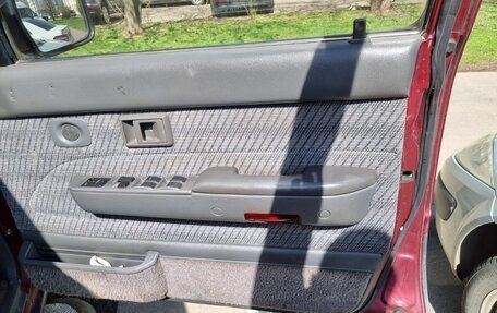 Toyota Hilux Surf III рестайлинг, 1992 год, 380 000 рублей, 20 фотография