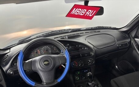 Chevrolet Niva I рестайлинг, 2015 год, 675 000 рублей, 16 фотография