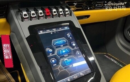 Lamborghini Huracán, 2022 год, 26 708 000 рублей, 13 фотография