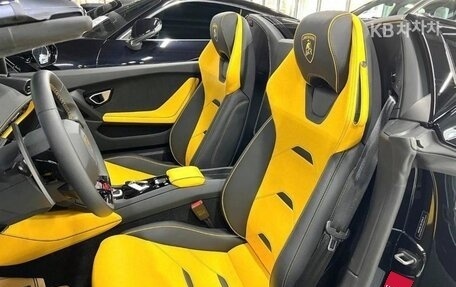 Lamborghini Huracán, 2022 год, 26 708 000 рублей, 10 фотография