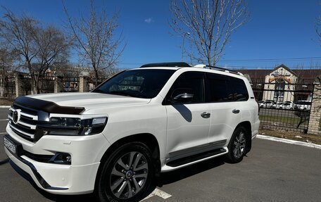 Toyota Land Cruiser 200, 2016 год, 7 300 000 рублей, 2 фотография