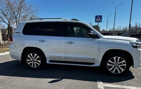 Toyota Land Cruiser 200, 2016 год, 7 300 000 рублей, 5 фотография
