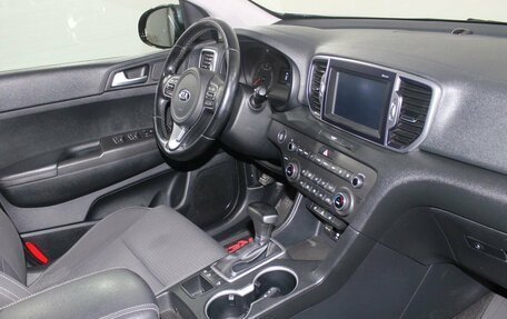 KIA Sportage IV рестайлинг, 2017 год, 2 030 000 рублей, 13 фотография