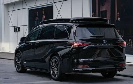 Toyota Sienna, 2025 год, 8 490 000 рублей, 5 фотография
