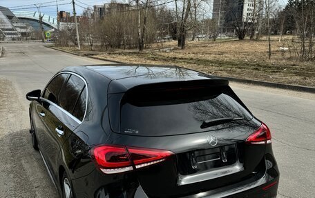 Mercedes-Benz A-Класс, 2018 год, 2 400 000 рублей, 3 фотография