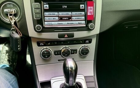 Volkswagen Passat CC I рестайлинг, 2012 год, 2 300 000 рублей, 32 фотография