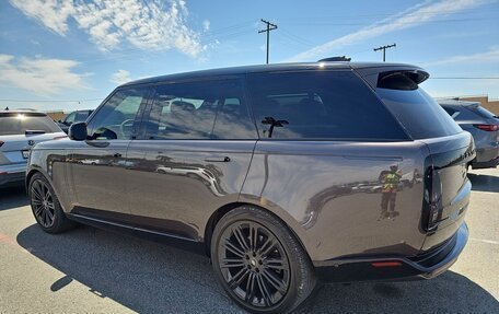 Land Rover Range Rover IV рестайлинг, 2023 год, 12 850 000 рублей, 10 фотография