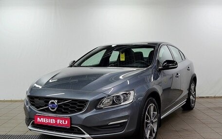 Volvo S60 Cross Country, 2017 год, 2 740 000 рублей, 1 фотография