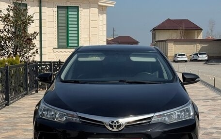 Toyota Corolla, 2017 год, 1 800 000 рублей, 1 фотография