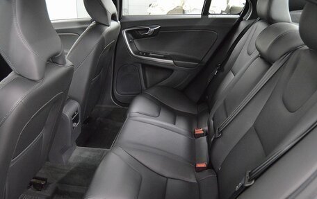 Volvo S60 Cross Country, 2017 год, 2 740 000 рублей, 21 фотография