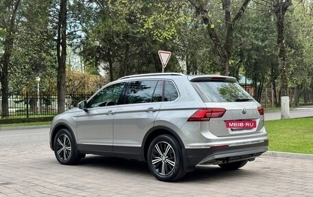 Volkswagen Tiguan II, 2017 год, 3 150 000 рублей, 4 фотография