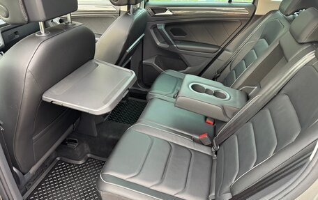 Volkswagen Tiguan II, 2017 год, 3 150 000 рублей, 16 фотография