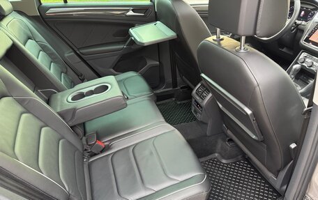 Volkswagen Tiguan II, 2017 год, 3 150 000 рублей, 18 фотография