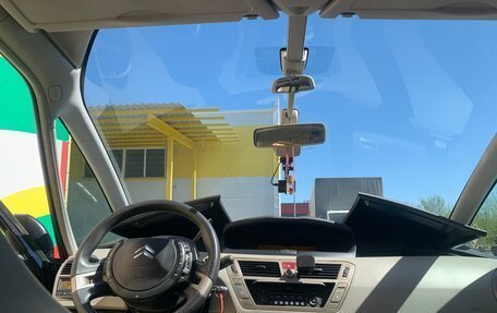 Citroen C4 Picasso II рестайлинг, 2008 год, 700 000 рублей, 17 фотография