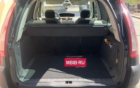 Citroen C4 Picasso II рестайлинг, 2008 год, 700 000 рублей, 20 фотография