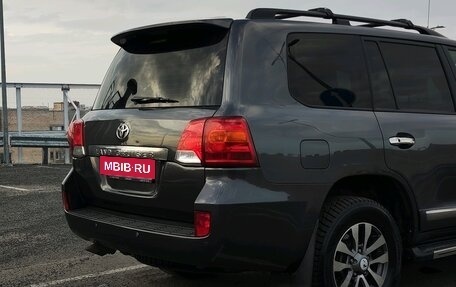 Toyota Land Cruiser 200, 2012 год, 2 999 000 рублей, 10 фотография
