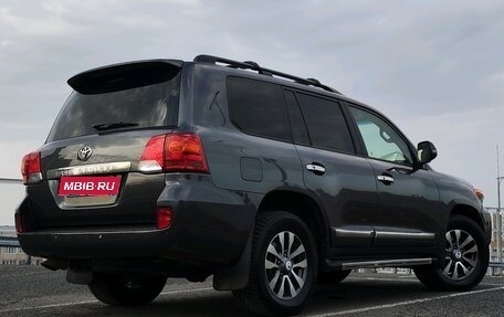 Toyota Land Cruiser 200, 2012 год, 2 999 000 рублей, 9 фотография