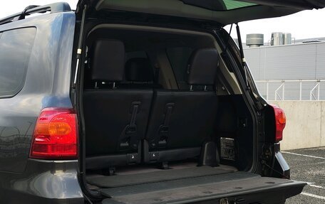Toyota Land Cruiser 200, 2012 год, 2 999 000 рублей, 31 фотография
