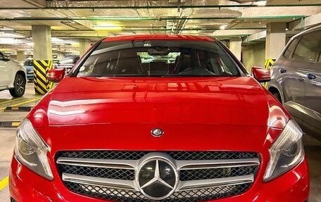 Mercedes-Benz A-Класс, 2013 год, 1 350 000 рублей, 1 фотография