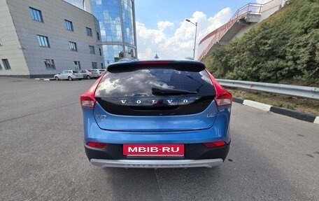 Volvo V40 Cross Country I, 2014 год, 2 300 000 рублей, 2 фотография