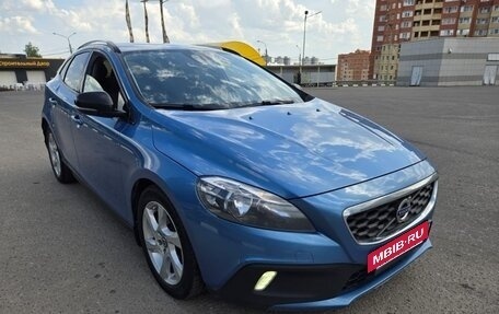 Volvo V40 Cross Country I, 2014 год, 2 300 000 рублей, 9 фотография