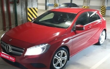 Mercedes-Benz A-Класс, 2013 год, 1 350 000 рублей, 2 фотография