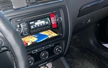 Volkswagen Jetta VI, 2013 год, 980 000 рублей, 8 фотография