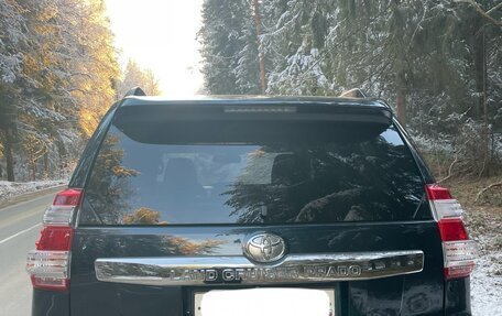 Toyota Land Cruiser Prado 150 рестайлинг 2, 2015 год, 3 499 000 рублей, 5 фотография