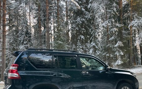 Toyota Land Cruiser Prado 150 рестайлинг 2, 2015 год, 3 499 000 рублей, 6 фотография