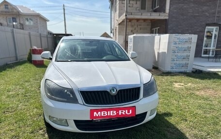 Skoda Octavia, 2012 год, 815 000 рублей, 2 фотография