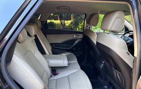Hyundai Santa Fe III рестайлинг, 2016 год, 2 650 000 рублей, 19 фотография