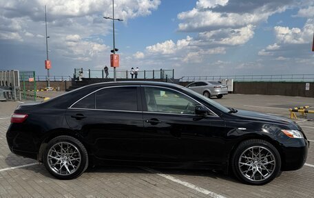 Toyota Camry, 2008 год, 960 000 рублей, 4 фотография