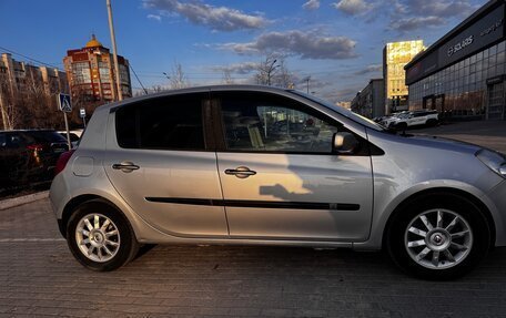 Renault Clio III, 2008 год, 640 000 рублей, 3 фотография