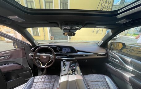 Cadillac Escalade V, 2022 год, 13 800 000 рублей, 8 фотография