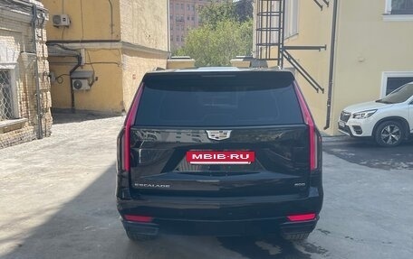 Cadillac Escalade V, 2022 год, 13 800 000 рублей, 4 фотография