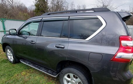 Toyota Land Cruiser Prado 150 рестайлинг 2, 2014 год, 3 400 000 рублей, 6 фотография