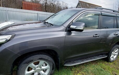 Toyota Land Cruiser Prado 150 рестайлинг 2, 2014 год, 3 400 000 рублей, 3 фотография