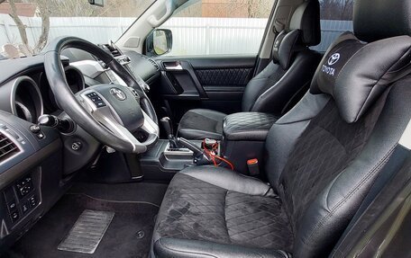 Toyota Land Cruiser Prado 150 рестайлинг 2, 2014 год, 3 400 000 рублей, 15 фотография