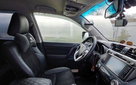 Toyota Land Cruiser Prado 150 рестайлинг 2, 2014 год, 3 400 000 рублей, 16 фотография