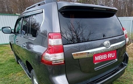 Toyota Land Cruiser Prado 150 рестайлинг 2, 2014 год, 3 400 000 рублей, 11 фотография