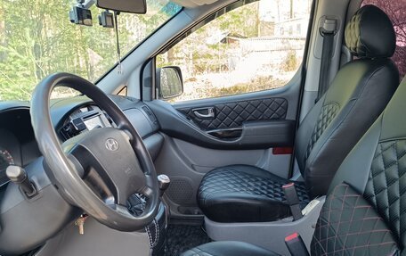 Hyundai H-1 II рестайлинг, 2008 год, 1 350 000 рублей, 4 фотография