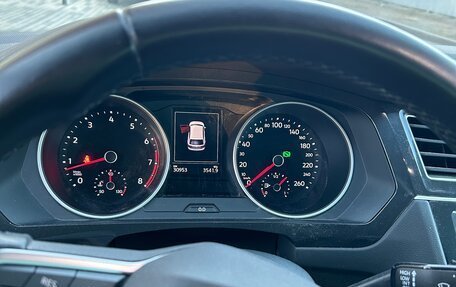 Volkswagen Tiguan II, 2020 год, 3 050 000 рублей, 13 фотография