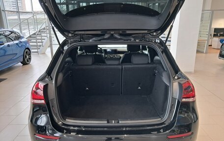 Mercedes-Benz A-Класс, 2019 год, 2 190 000 рублей, 12 фотография