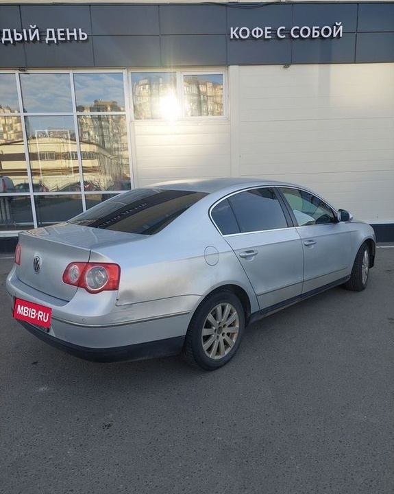 Volkswagen Passat B6, 2007 год, 570 000 рублей, 7 фотография