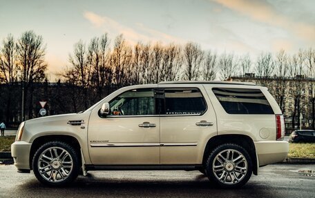 Cadillac Escalade III, 2012 год, 3 600 000 рублей, 4 фотография